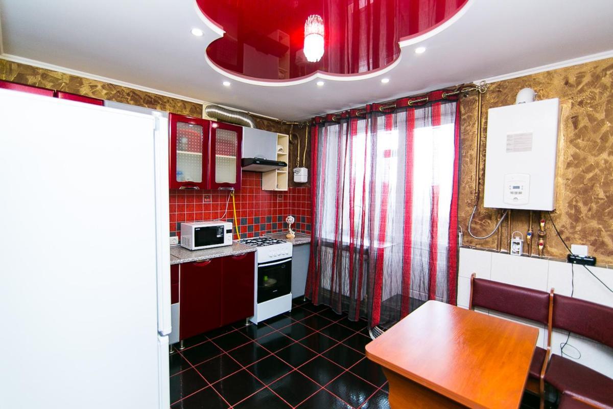 Vip Apartmens Faraon On Illinskaya 1 Floor Сумы Экстерьер фото